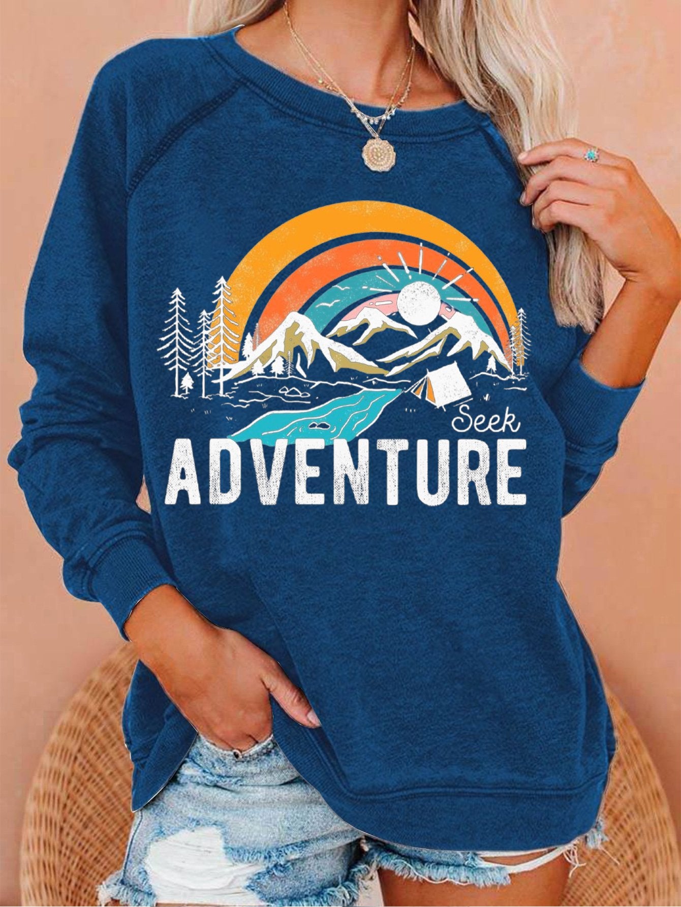 Women's Adventure Hiking Print Crew Neck Long Sleeve Sweatshirt