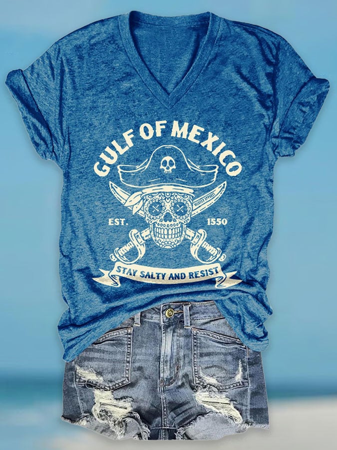 Women's Retro Gulf Of Mexico Est 1550 Stay Salty And Resist Print T-Shirt