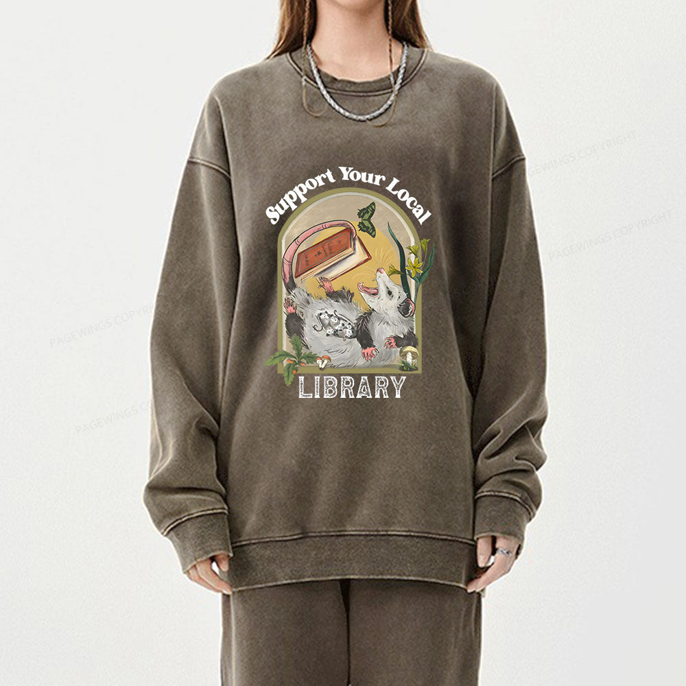 Library Readers Make Leaders Jersey Short Sleeve Tee  Unisex Washed Sweatshirt