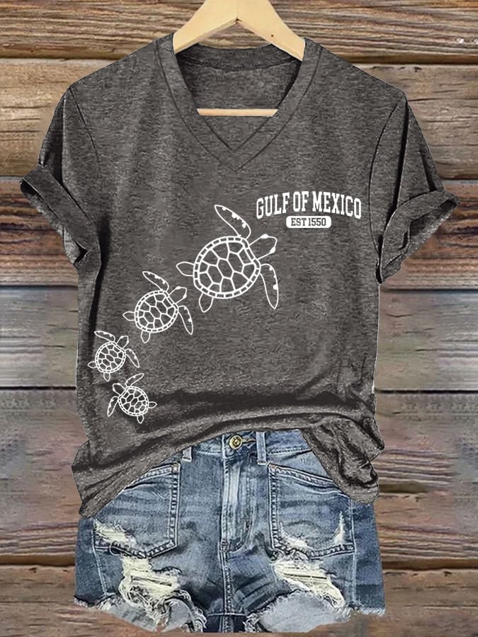 Women's Gulf Of Mexico Printed V Neck T-Shirt