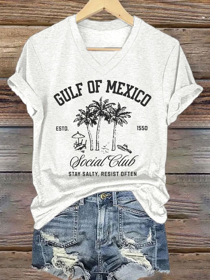 Women's Retro Gulf Of Mexico Social Club Stay Salty Resist Often Est 1550 Print T-Shirt