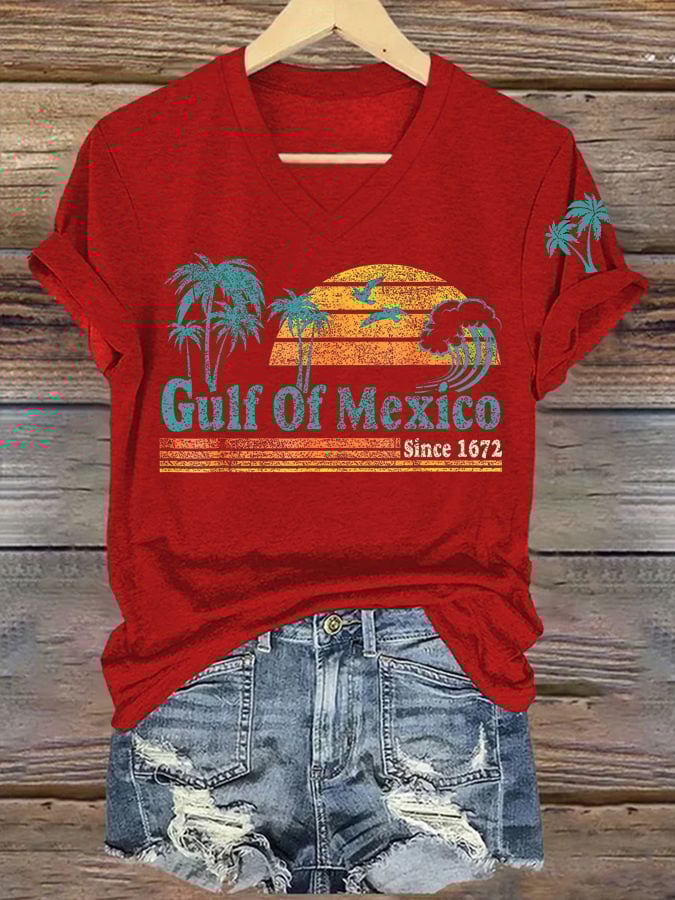 Women's Gulf Of Mexico Printed V Neck T-Shirt