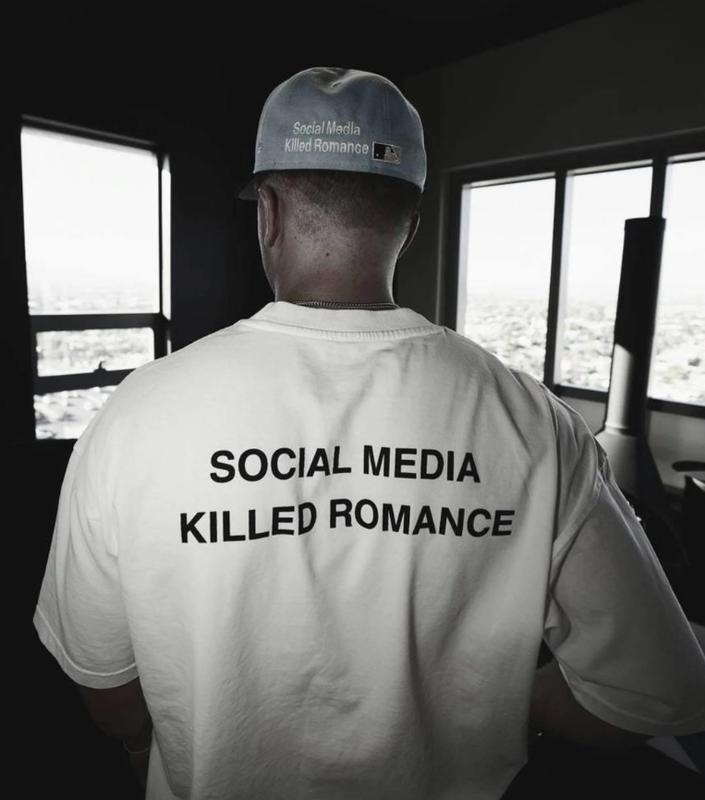 Social Media Killed Romance  Unisex Shirt/Sweatshirt/Hoodie