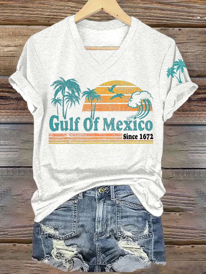 Women's Gulf Of Mexico Printed V Neck T-Shirt