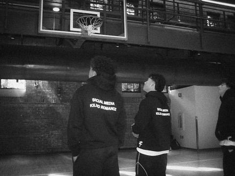 Social Media Killed Romance  Unisex Shirt/Sweatshirt/Hoodie